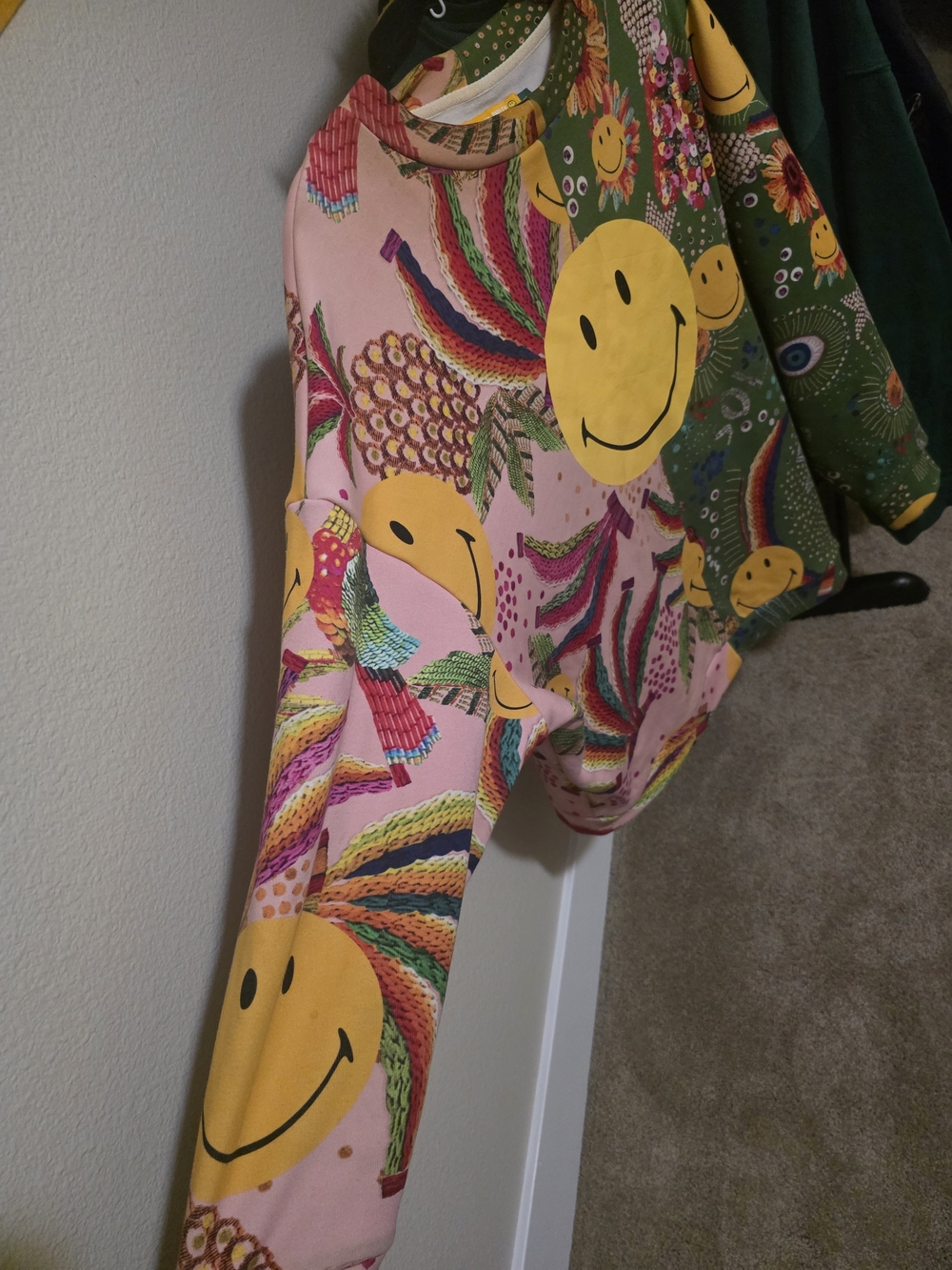 2021 FARM Rio × Smiley Sweatshirt - Picture 3 of 6